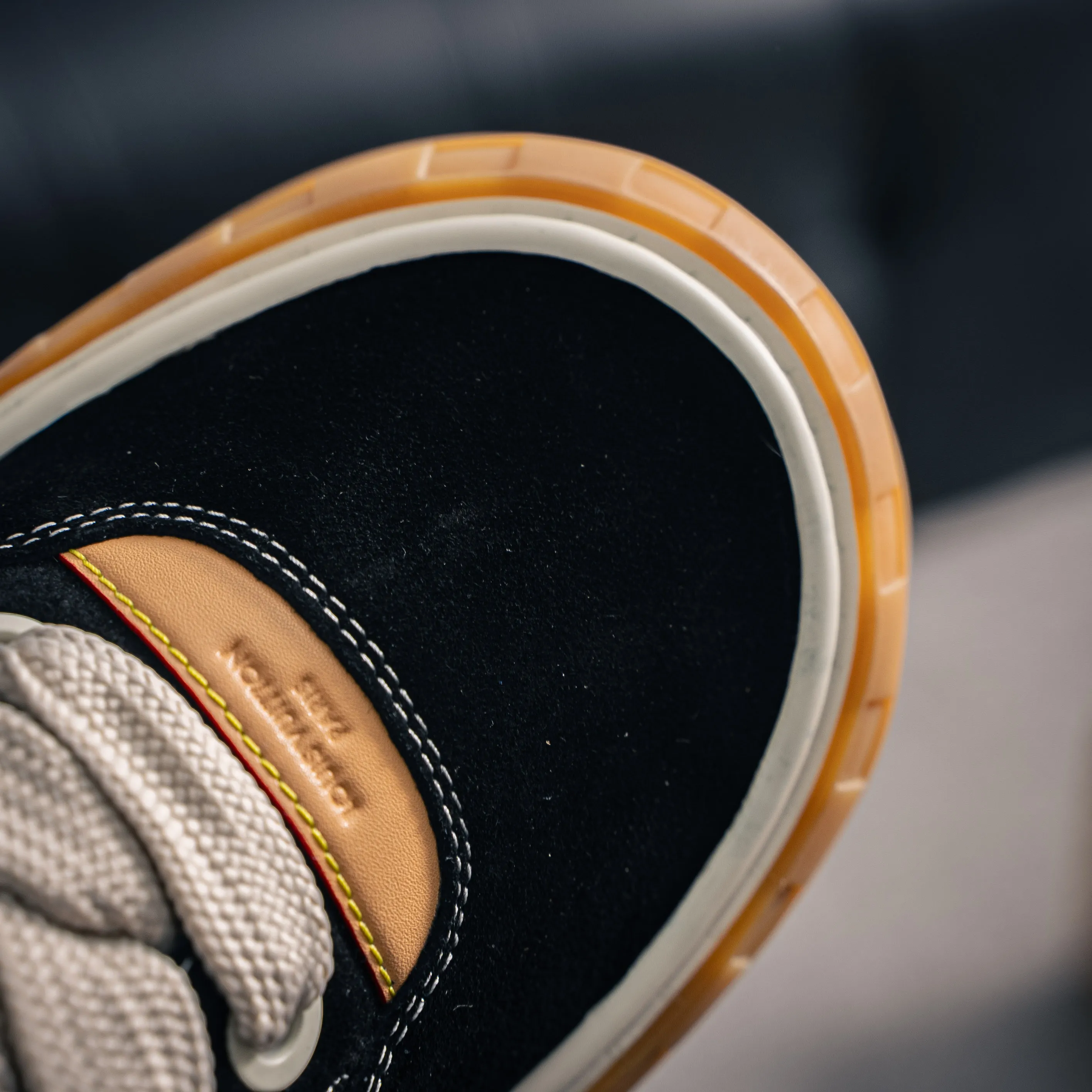 # LV tilted ， Shoes，Sneakers， Shoes，Skate Shoes~~ Sneakers， LV Shoes ， Cushioning TPU Vuitton ，
